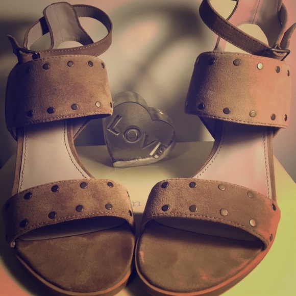 Hinge HG Corrine Brown Suede Sandal Heels US 9.5 - Picture 2 of 6